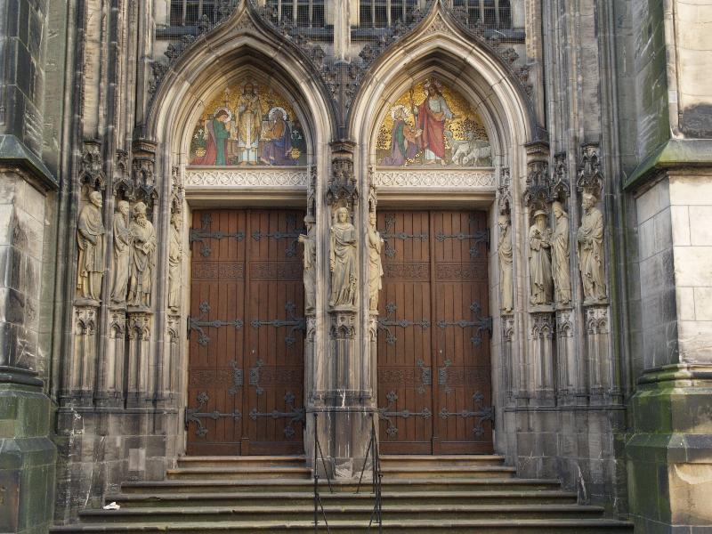 Munster, Germany: St Lamberti: west entrance