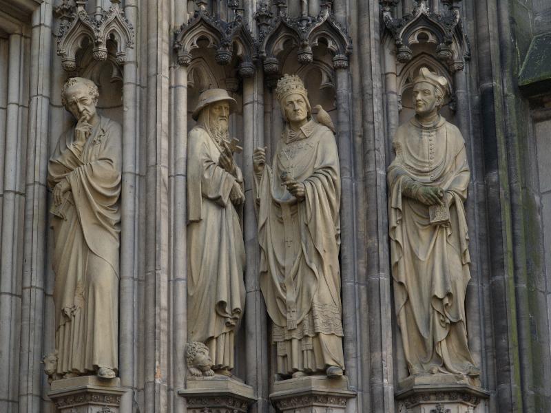 Munster, Germany: St Lamberti: evangelists and doctors of the church (west entrance)