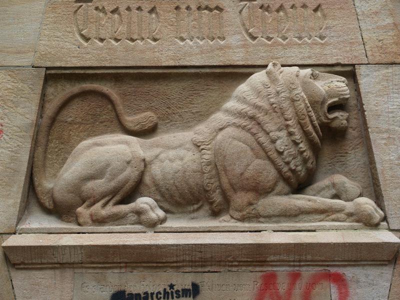 Munster, Germany: Promenade: WWI memorial, lion