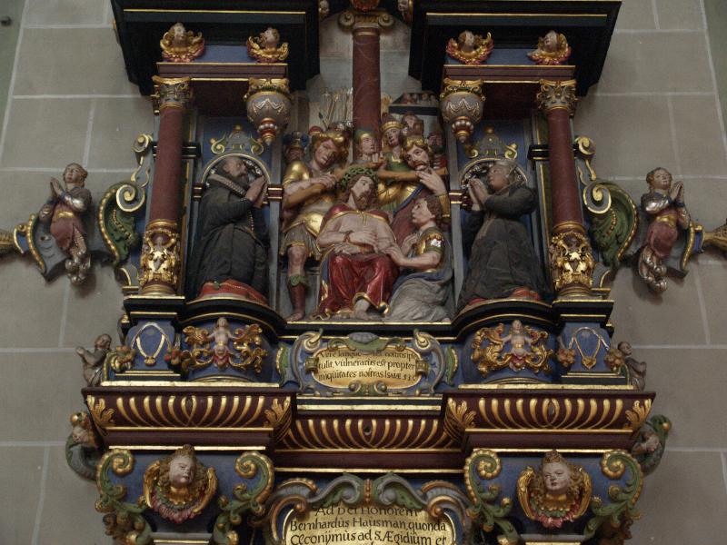 Munster, Germany: Liebfrauen-Uberwasser: detail, monument to Ehepares Hausmann (1626, workshop of Gerhard Groeninger)