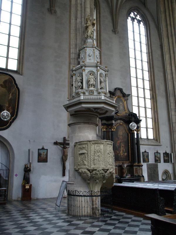 Brno, Czech Republic: Kostel sv. Jakuba (St James' Church): pulpit