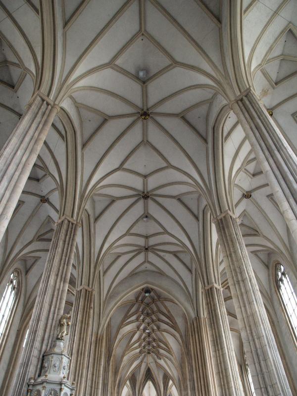 Brno, Czech Republic: Kostel sv. Jakuba (St James' Church): ceiling