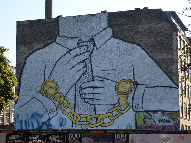 Berlin, Germany: Schlesische Strasse 32: mural on side of building