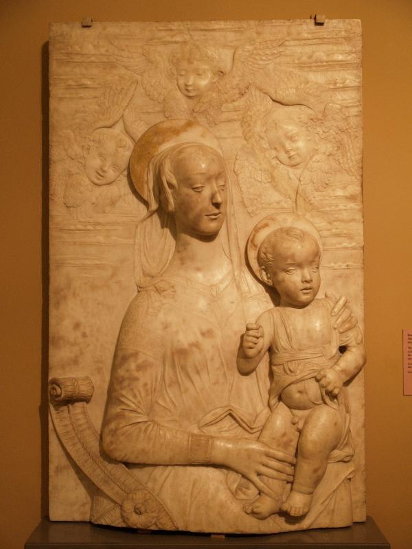 London, England: Victoria and Albert Museum: The Virgin and the Child (about 1475-1495, Domenico Rosselli)