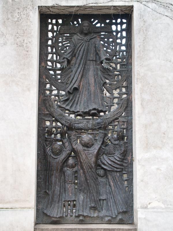 Paris, France: Place Jean Marais, Eglise Saint-Pierre de Montmartre: The Resurrection grill (1980, Tommaso Gismondi)