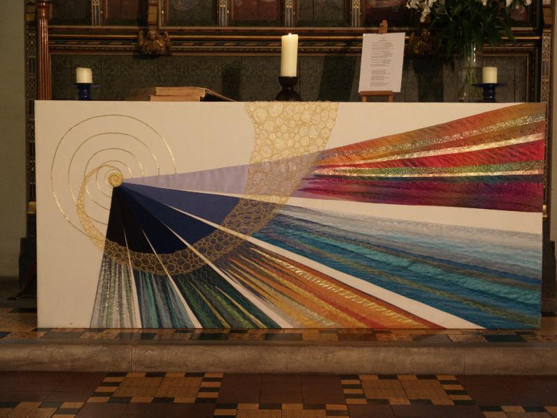 Cambridge, England: St Michael's Church: altar cloth