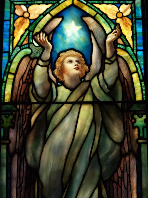 Mare Island, California (CA): St Peter's Chapel: Angel of Hope (1905, Tiffany Studios)