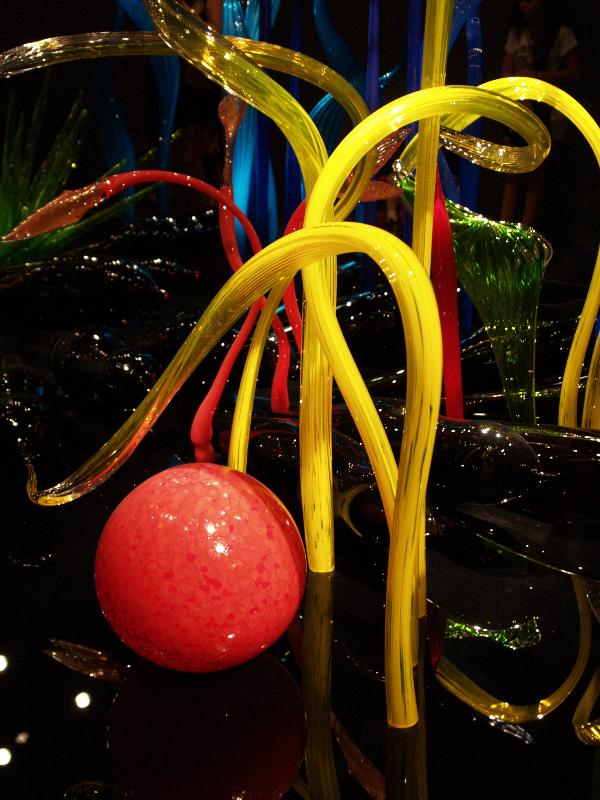 Boston, Massachusetts (MA): Museum of Fine Arts: yellow Mille Fiori and red ball (Dale Chihuly)