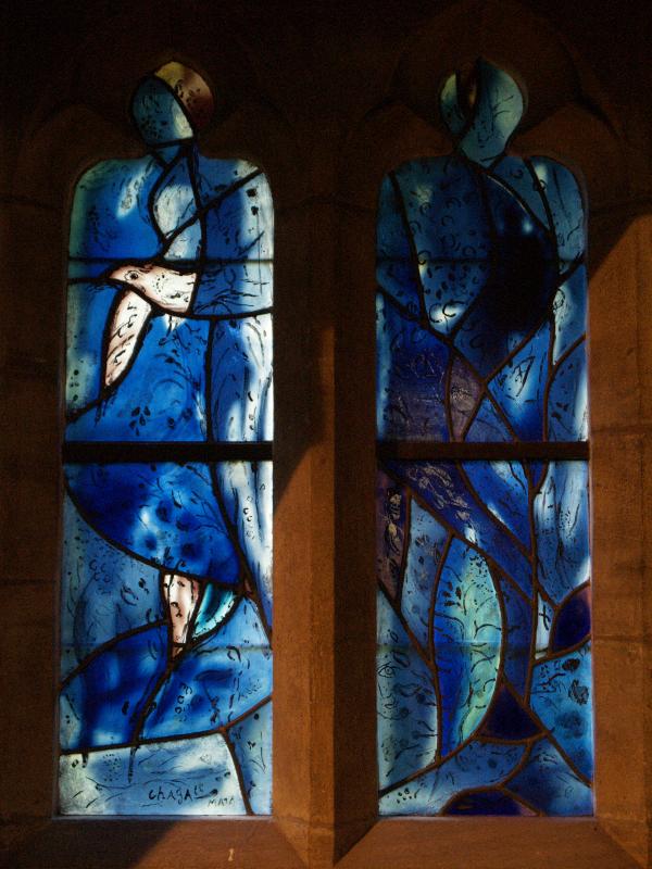 Tudeley, England: All Saints' Church: north side aisle window 1 (installed 1967-1985, Marc Chagall)