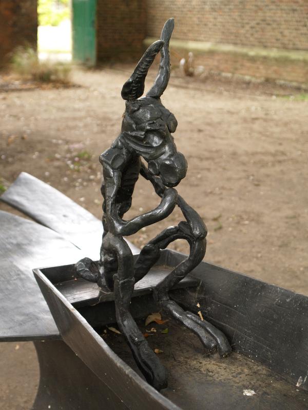 Cambridge, England: Jesus College: Sculler (1998, Barry Flanagan)