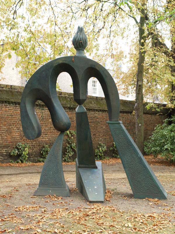 Cambridge, England: Jesus College: Obelisk with Flame (1990, Phillip King)