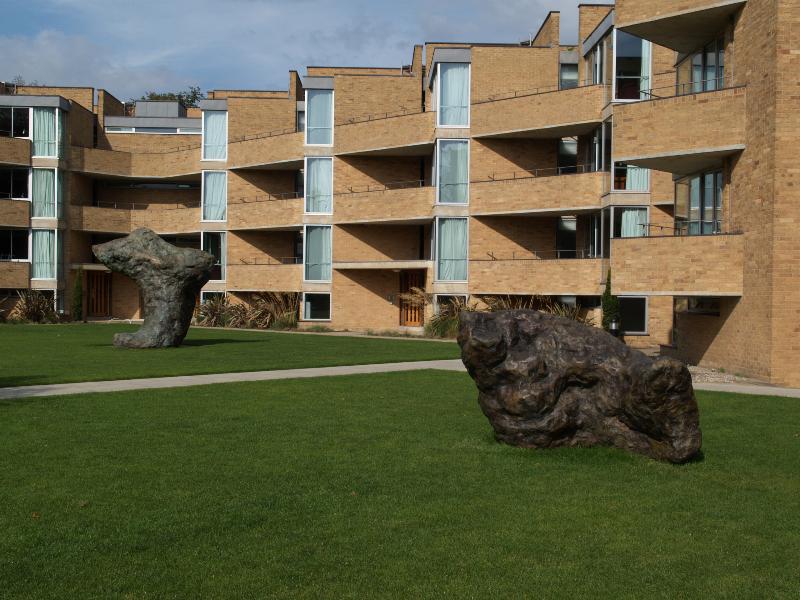Cambridge, England: Jesus College: Messenger and Cave (2001 and 2005, William Tucker)