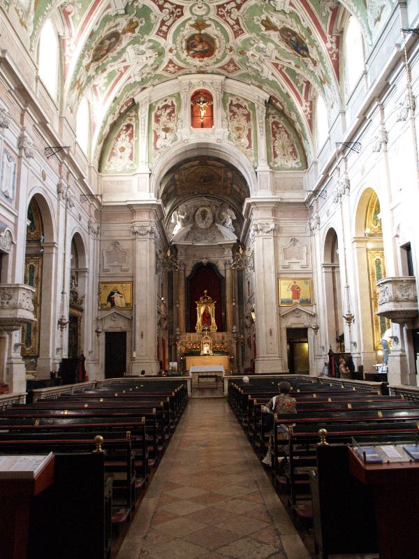Lisbon, Portugal: Basilica dos Martires (Basilica of Our Lady of the Martyrs): interior (1748, architect Manuel Reinaldo dos Santos)
