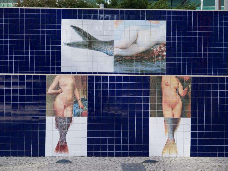 Lisbon, Portugal: Rua do Polo Norte, Optimus: mermaids