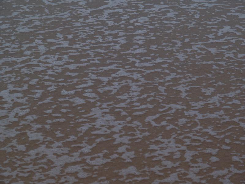 Carcavelos, Portugal: beach: patterns in water
