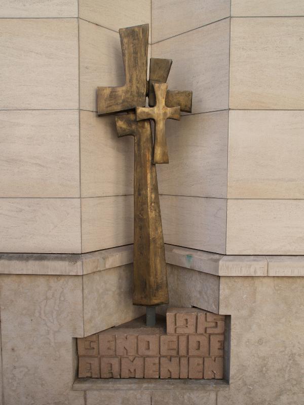 Lyon, France: Eglise armenienne Saint-Jacques: monument to Genocide of Armenians