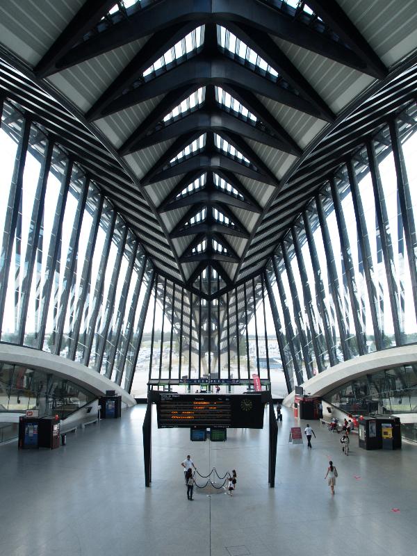 Lyon, France: Lyon-Saint Exupery Airport, train station: roof and lobby (1989-1994, Santiago Calatrava)