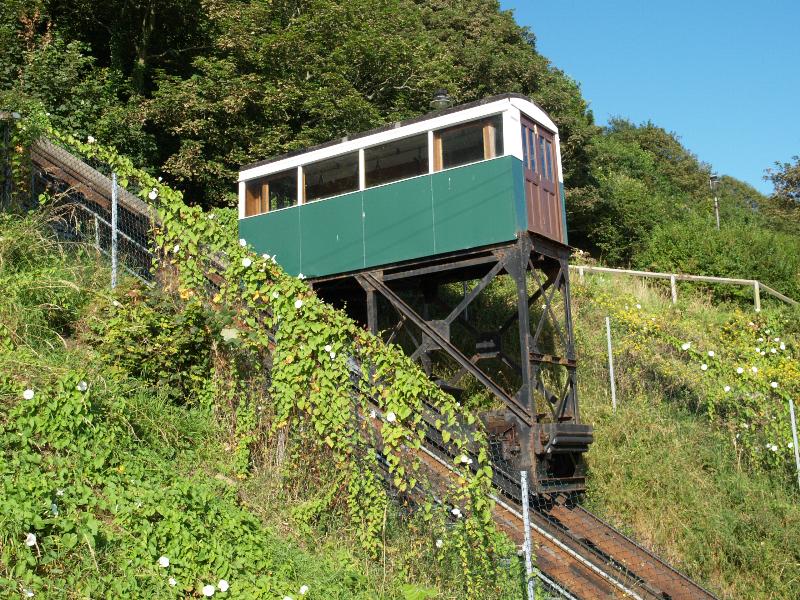 Scarborough, England: beach: cliff tram
