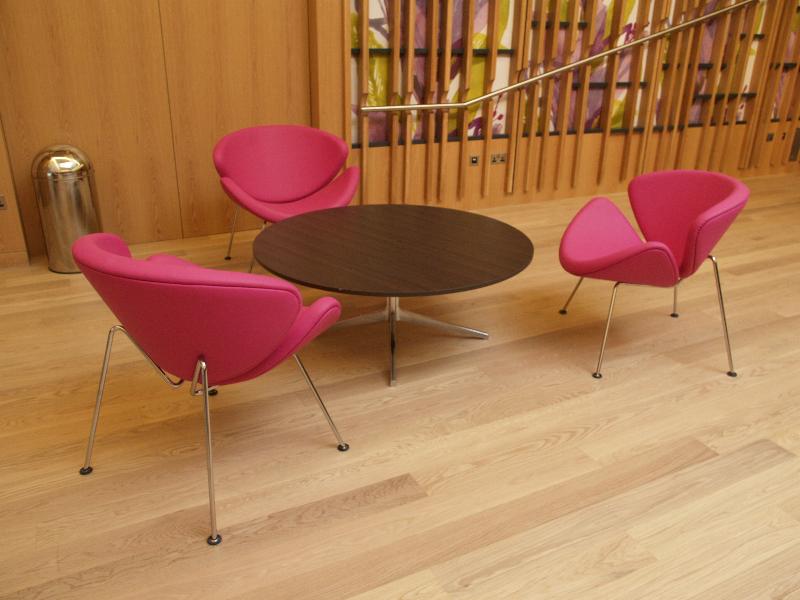 Cambridge, England: St Catharine's College: McGrath Centre, seating (2011-2013, architect R H Partnership)