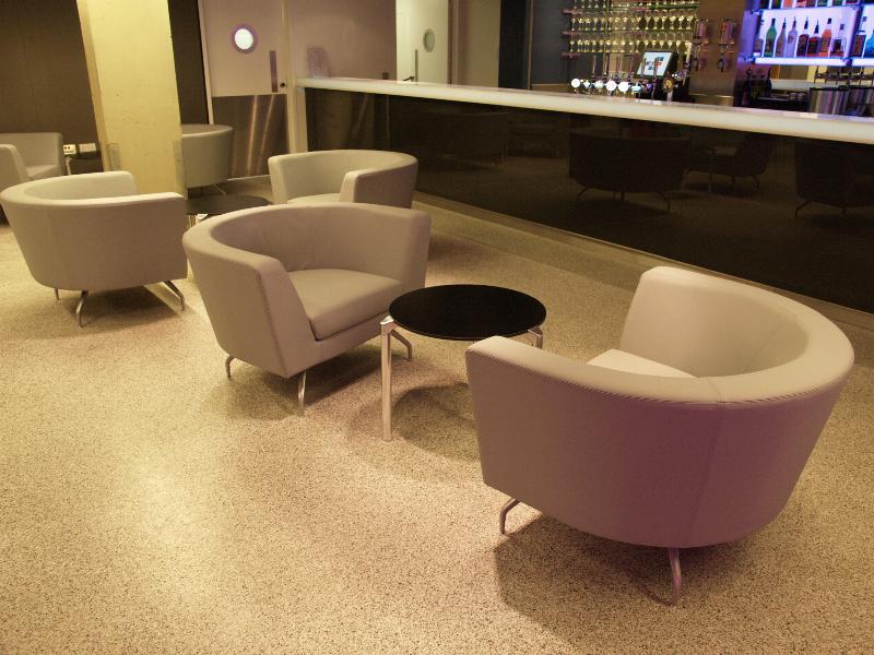 Cambridge, England: St Catharine's College: McGrath Centre, bar seating (2011-2013, architect R H Partnership)