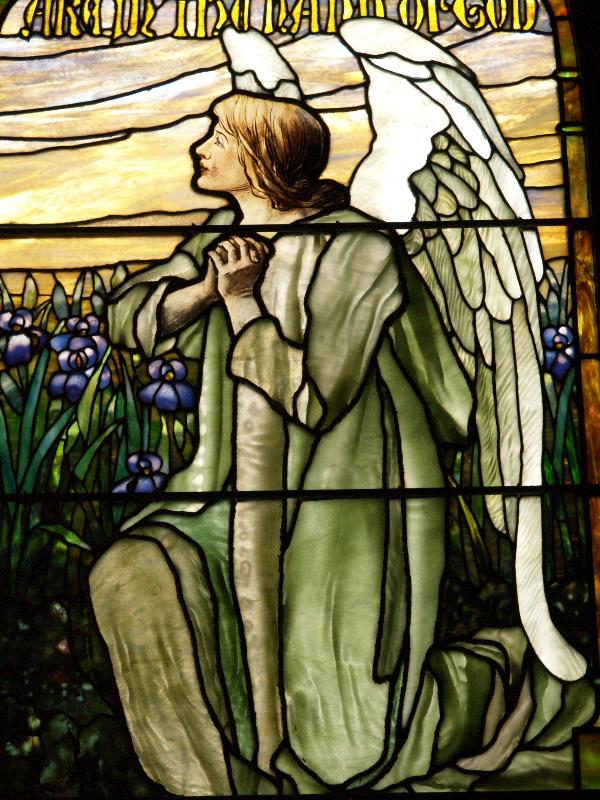 Quogue, New York (NY): Church of the Atonement: Adoring Angel (1909, Tiffany Studios)