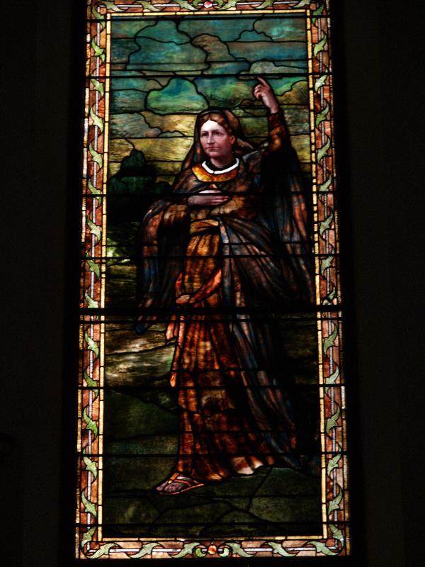 Fitchburg, Massachusetts (MA): Faith United Parish: Pauline Hildreth Memorial Window