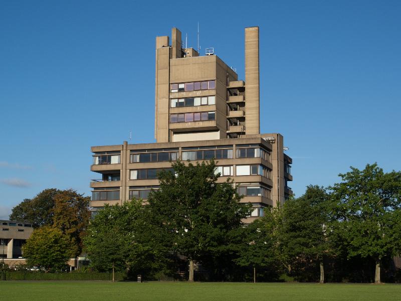 Leicester, England: University of Leicester: Charles Wilson Building (1963-1966, Denys Lasdun)