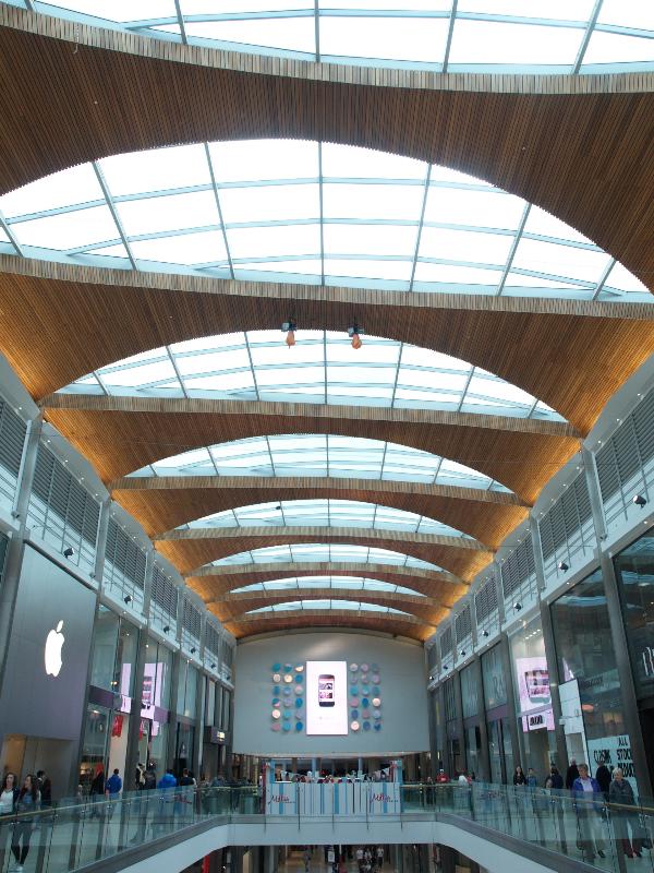 Leicester, England: Highcross Shopping Centre: interior (2008, Foreign Office Architects)