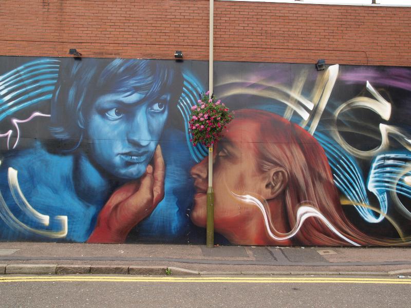 Leicester, England: Midland Street: man and woman (2009, Pete Baker and Anthony Donnelly, Urban Canvas)
