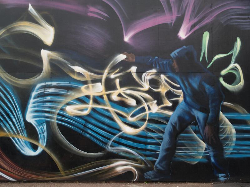 Leicester, England: Midland Street: man with light (2009, Pete Baker and Anthony Donnelly, Urban Canvas)