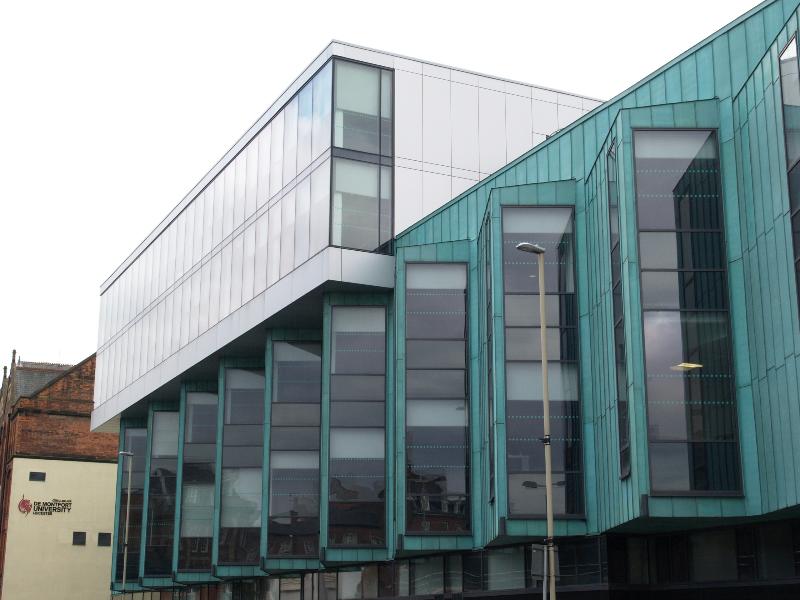 Leicester, England: De Montfort University: Hugh Aston Building, facade (2010, CPMG)