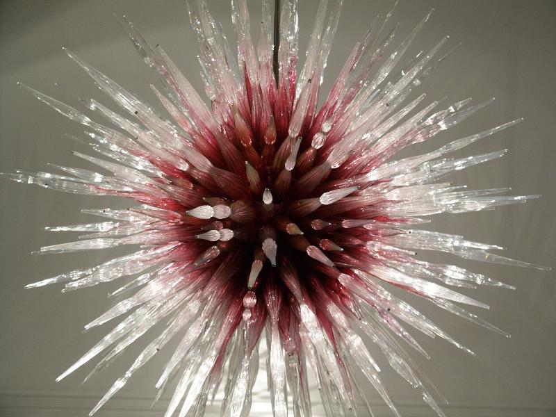 London, England: New Bond Street, Halcyon Gallery: Amethyst Icicle Chandelier (glass artist Dale Chihuly)