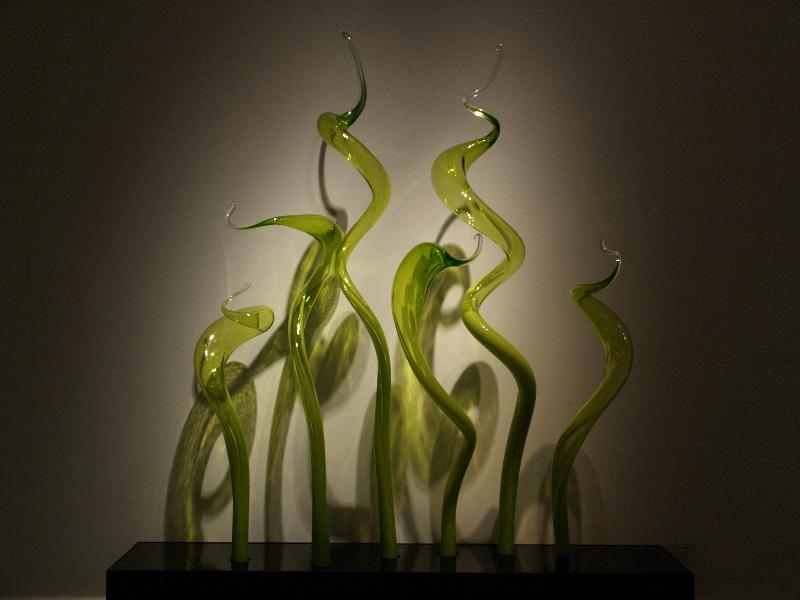 London, England: New Bond Street, Halcyon Gallery: Emerald Green Fiori (glass artist Dale Chihuly)