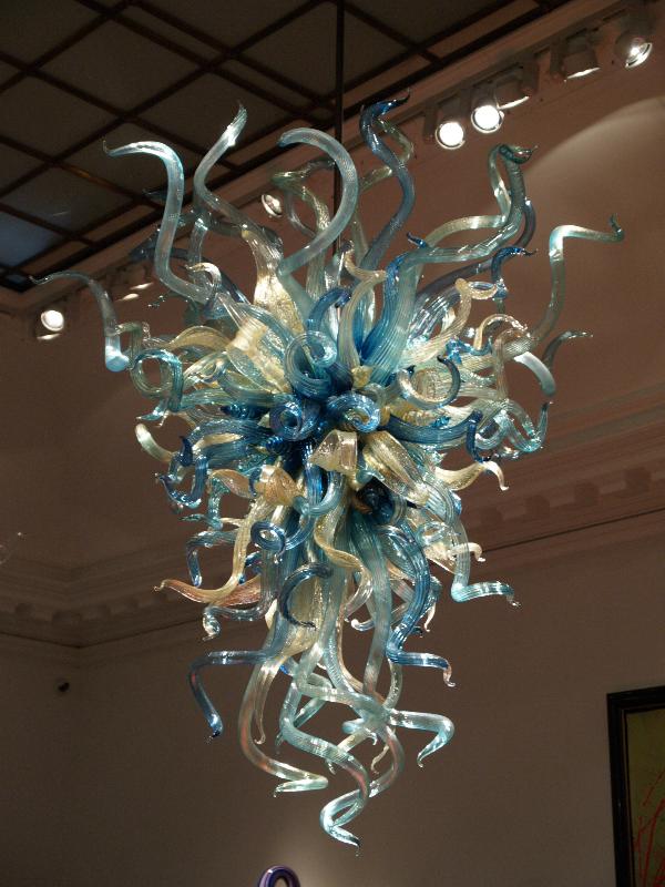 London, England: New Bond Street, Halcyon Gallery: Aquamarine and Gold Chandelier (glass artist Dale Chihuly)