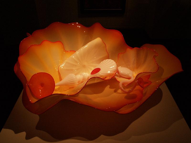 London, England: New Bond Street, Halcyon Gallery: White and Sunrise Orange Persian Set (glass artist Dale Chihuly)