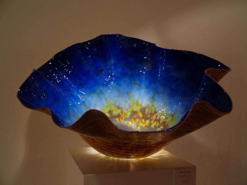 London, England: New Bond Street, Halcyon Gallery: Enamel Blue Macchia wih Dusty Lilac Lip Wrap (glass artist Dale Chihuly)