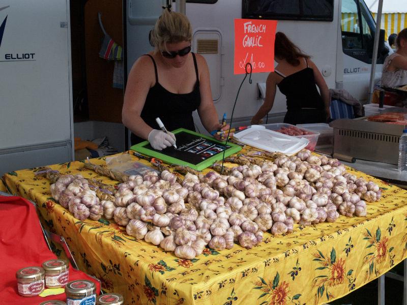 Cambridge, England: Parker's Piece: Tour de France, French garlic
