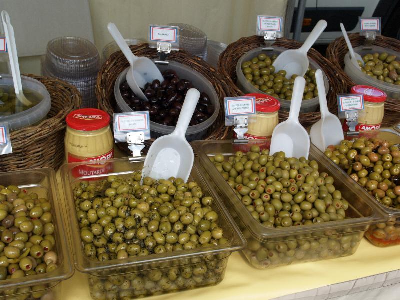 Cambridge, England: Parker's Piece: Tour de France, olives
