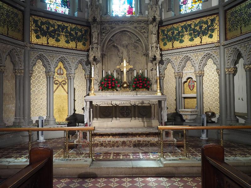 Utica, New York (NY): Grace Church: altar