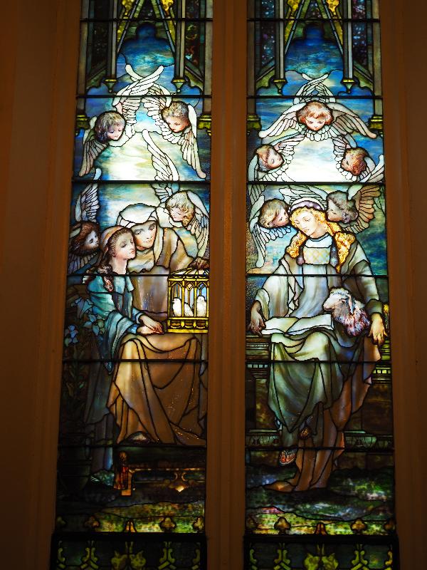 Utica, New York (NY): Westminster Presbyterian Church: Education of Mary and St Agnes (1911, Tiffany Studios)