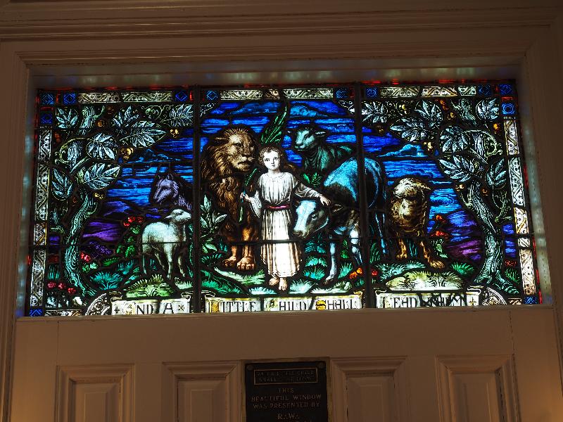 Utica, New York (NY): Tompkins Memorial Chapel (Masonic Care Community): Peaceable Kingdom (1930, d'Ascenzo Studios)