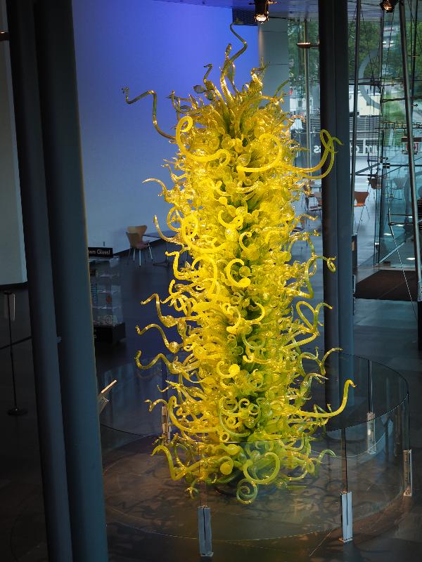 Corning, New York (NY): Corning Museum of Glass: Fern Green Tower (2000, artist Dale Chihuly)