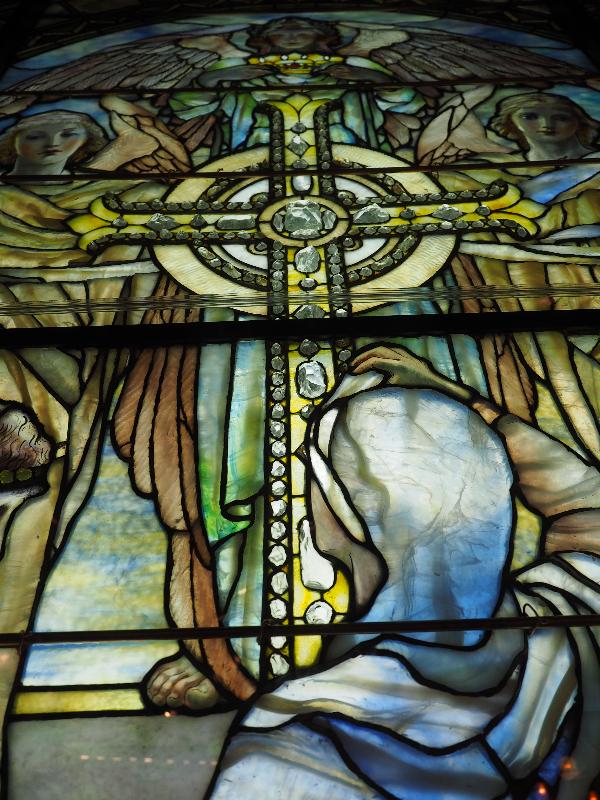 Corning, New York (NY): Corning Museum of Glass: The Righteous Shall Receive a Crown of Glory, jeweled cross (originally in Waterville United Methodist Church) (1902, Tiffany Studios, designed by Frederick Wilson)