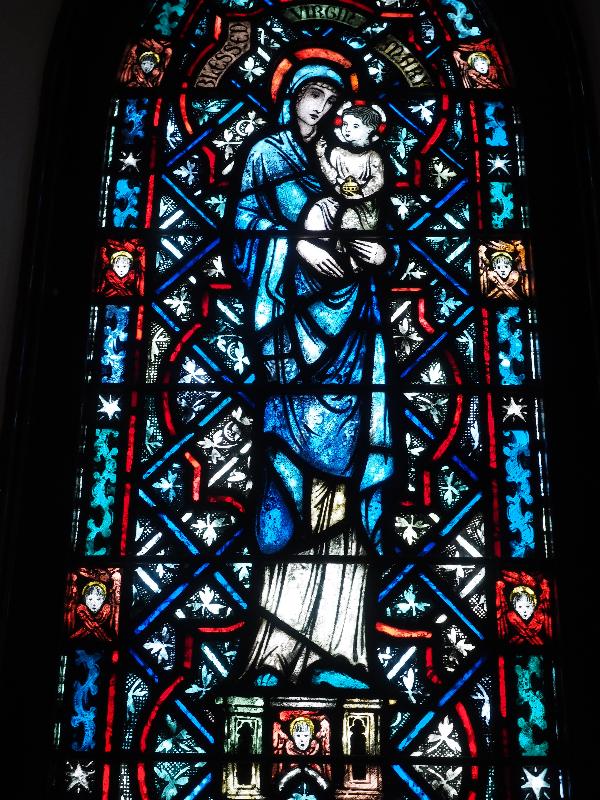 Williamstown, Massachusetts (MA): St John's Episcopal Church: The Blessed Virgin Mary and Jesus (1926, Charles J. Connick Associates)