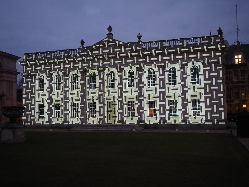 Cambridge, England: Senate House: light show: dashes (eLuminate Cambridge Festival)