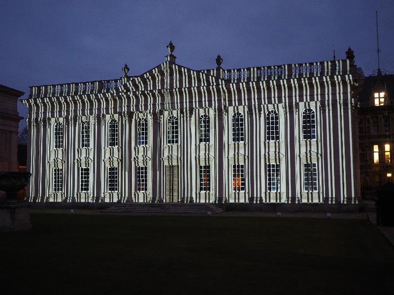 Cambridge, England: Senate House: light show: lines (eLuminate Cambridge Festival)