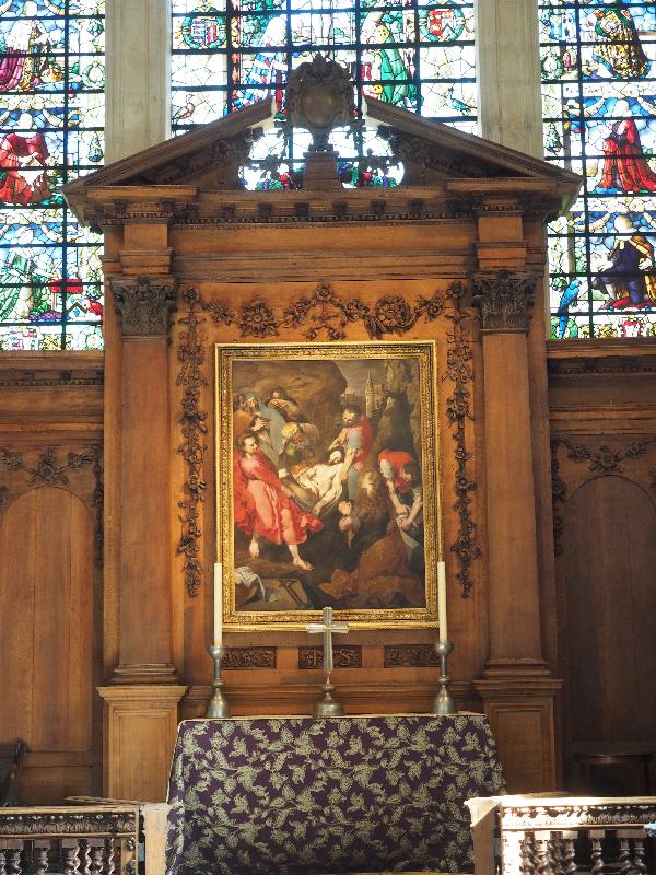 Cambridge, England: Pembroke College: chapel altar and reredos