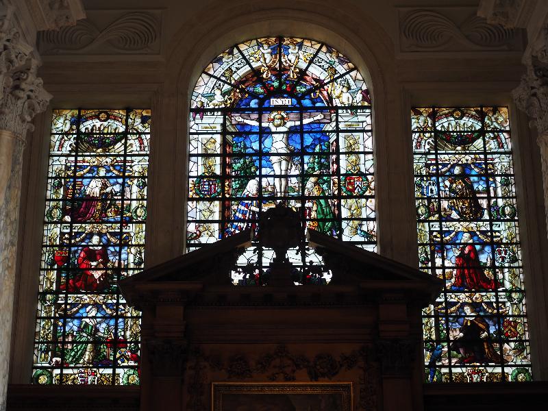 Cambridge, England: Pembroke College: chapel east window (Crucifixion)