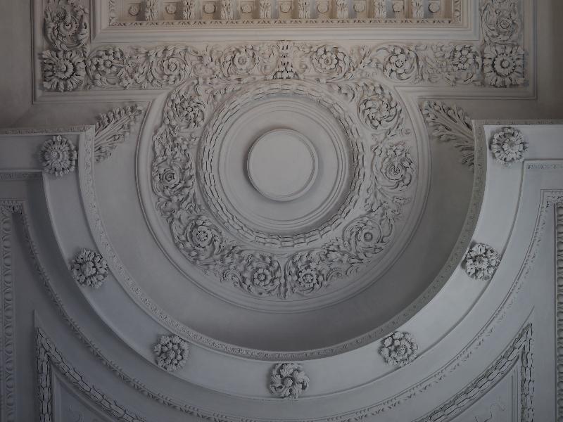 Cambridge, England: Pembroke College: ceiling decoration detail