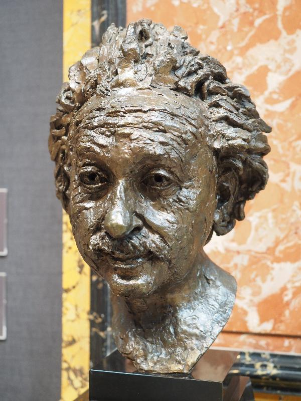 Cambridge, England: Fitzwilliam Museum: Albert Einstein (1933, Jacob Epstein)